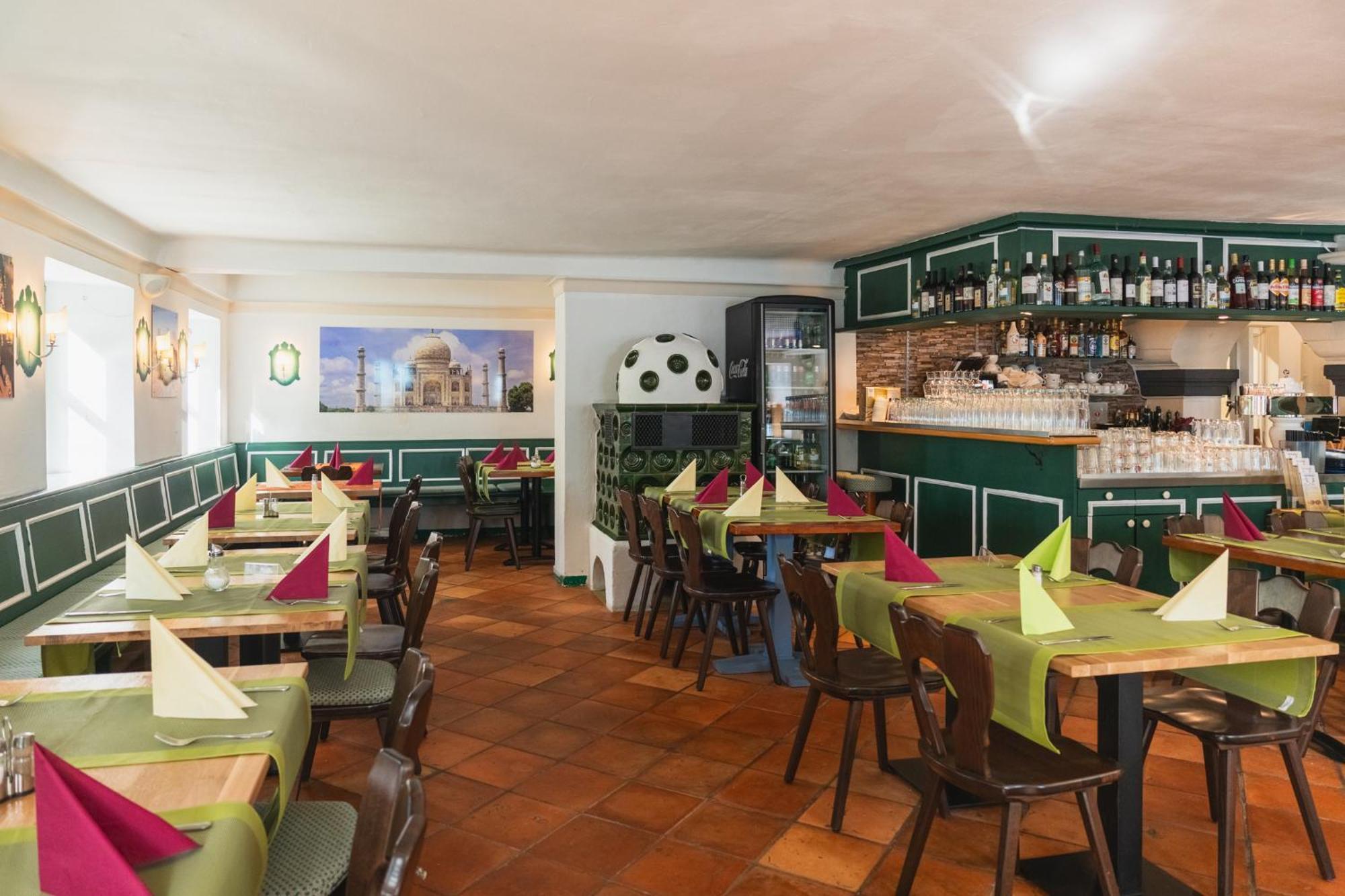 Hotel Restaurant Taverna Eching  Exterior photo